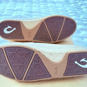 Olukai Women's Tan Shoes